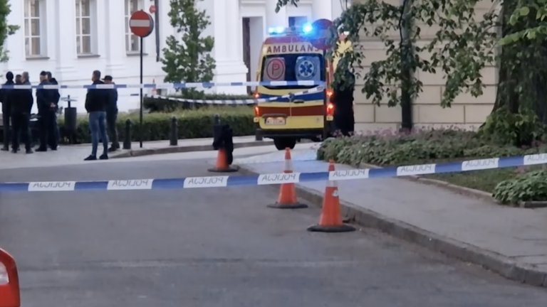 Студент уби с брадва служителка във Варшавския университет, рани тежко охранител