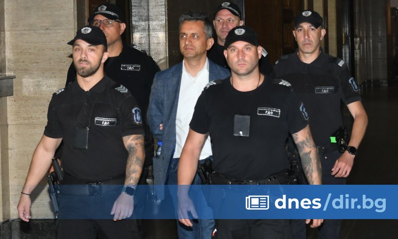 Софийският апелативен съд остави окончателно в ареста директора на териториалната