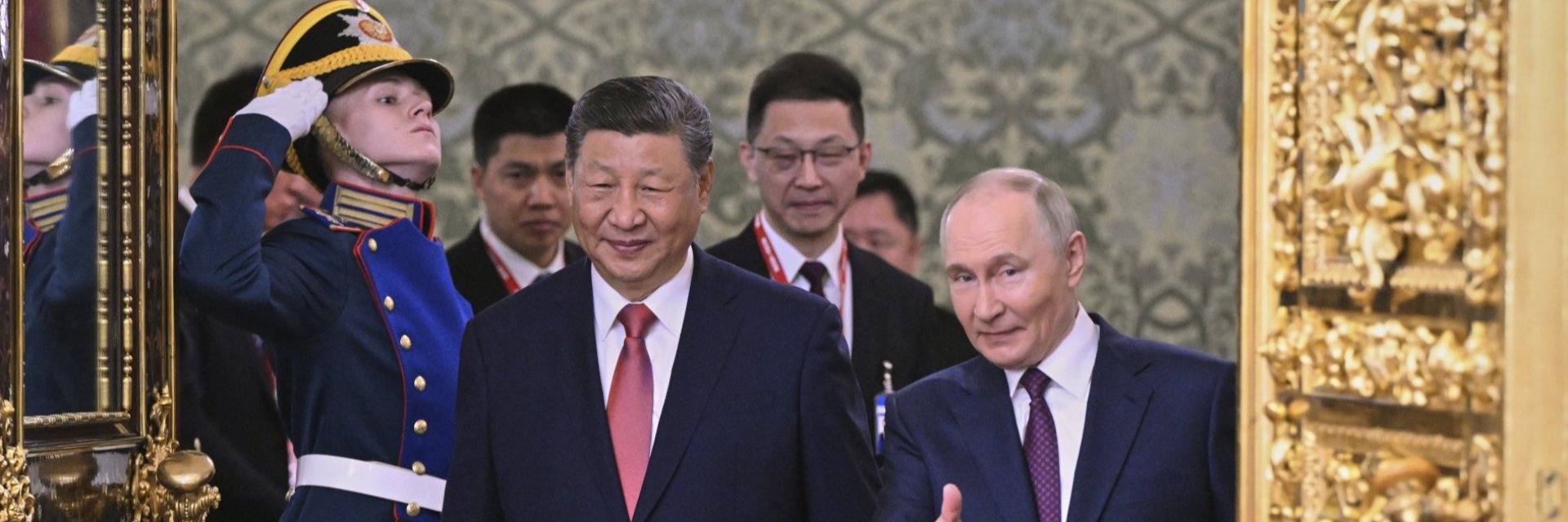 Путин и Си: Траен мир в Украйна може да има, когато се отстранят причините за войната