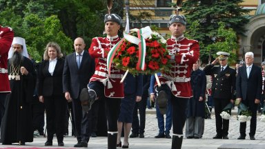 Политици и общественици почетоха загиналите български войници във Втората световна война