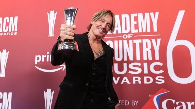 Кийт Ърбан стигна ново дъно: От световни сцени до участие на круизен кораб пред 1000 души