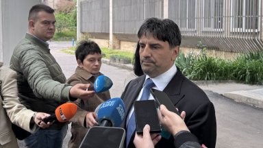 Двама души са задържани за опит за убийството на Димитър Русия и синът му