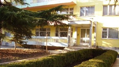 Седем деца от детска градина Звeздичка във Варна са настанени