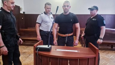 Мъжът, убил от бой бездомник в Хасково: Не се чувствам виновен