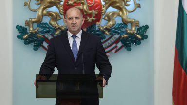 Румен Радев в обръщение към нацията: Внасям предложение за референдум в НС за еврото
