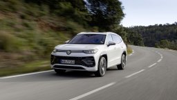Volkswagen Tayron се превръща в изгодно предложение със 7 места (галерия и видео)