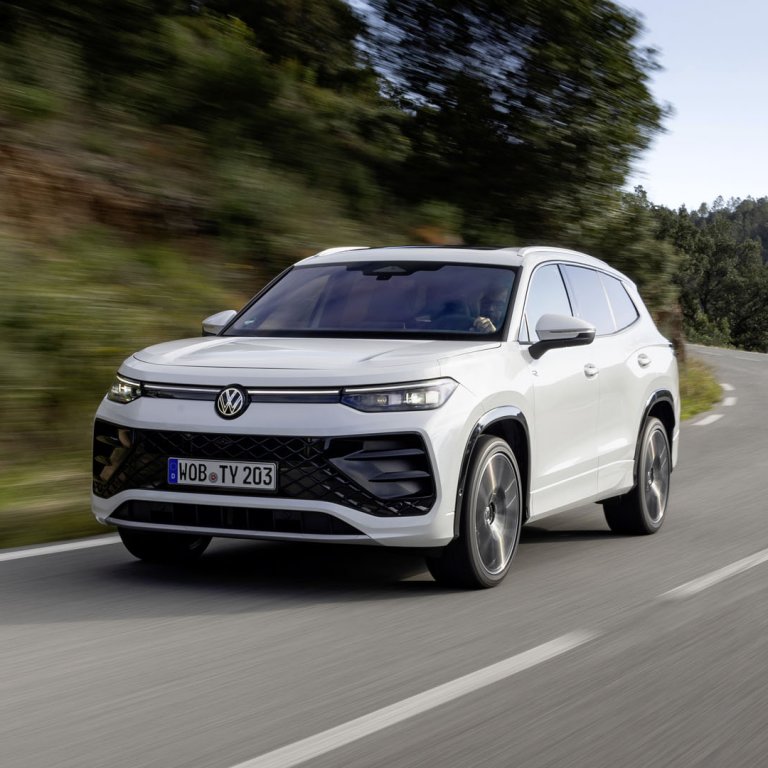 Volkswagen Tayron се превръща в изгодно предложение със 7 места (галерия и видео)