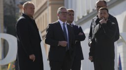 Украйна призова за пълно и безусловно 30-дневно прекратяване на огъня от понеделник