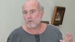 Напусна ни поетът и драматург Иван Странджев