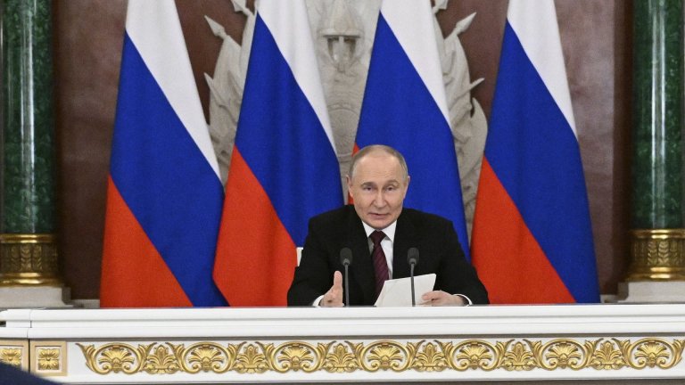 На нощен брифинг в Кремъл Путин предложи преки преговори за мир с Украйна в Истанбул