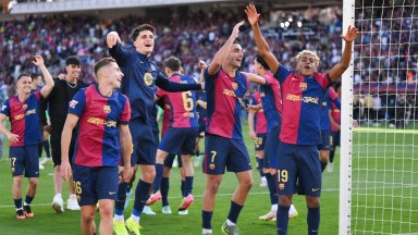 Emotions after the El Classico Storm: Stoichkov annoys Real,barca's coach wants a cardiologist