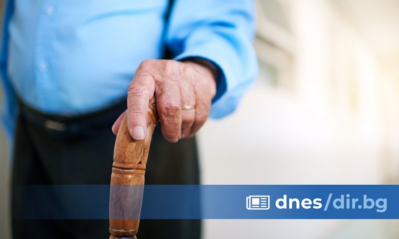 Лекарите в МБАЛ-Хасково се борят за живота за 76-годишна жена