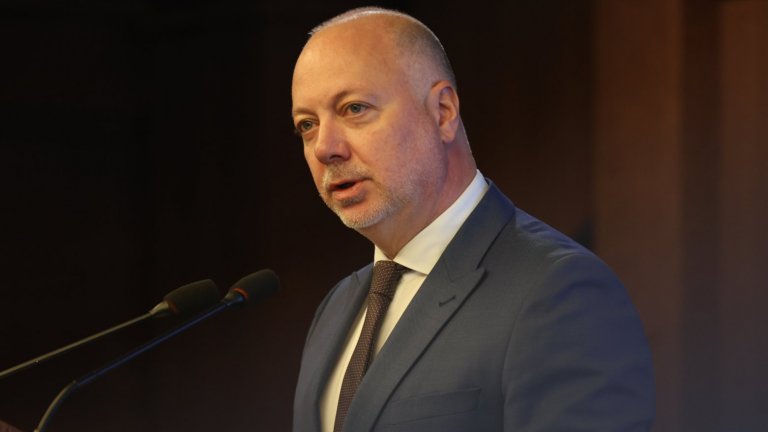 Желязков призова Радев да се откаже от референдума, а НС да не го допуска за разглеждане