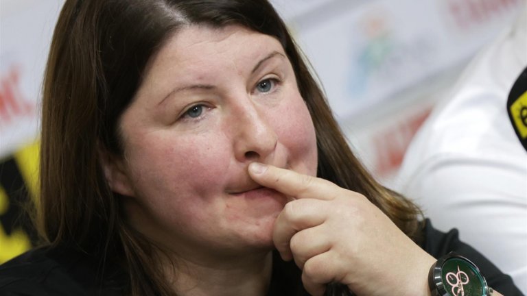 "Вкарахте ме в цирк". Станка Златева бе изслушана в Комисията за защита от дискриминация