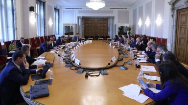 Парламентарна комисия реши да има наказателни лихви върху глобите за шофьорите