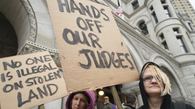 Американската съдийка Хана Дюган арестувана в съда в края на