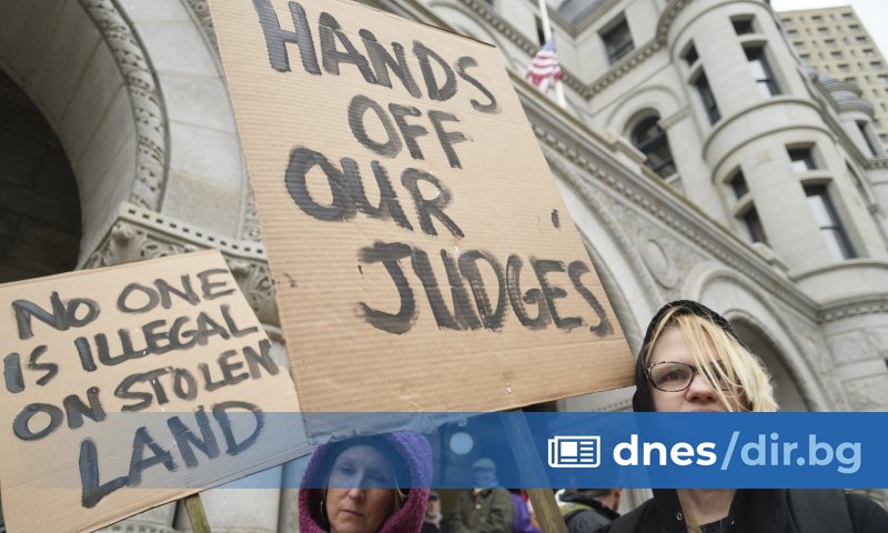 Американската съдийка Хана Дюган, арестувана в съда в края на