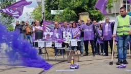Служителите от наземния транспорт в София готвят нов протест