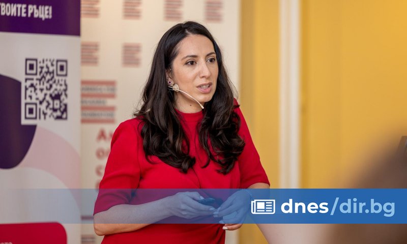 Темата за рака на гърдата често не започва с диагноза,