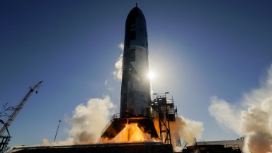 След две експлозии: Starship ще излети с по-голяма зона за безопасност