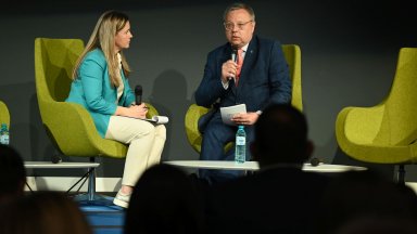 Проф. Раул Еаметс на Banking Today: България на практика вече е обвързана с еврото