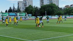 "Ботев" поднесе историческо унижение на "Берое" в Стара Загора