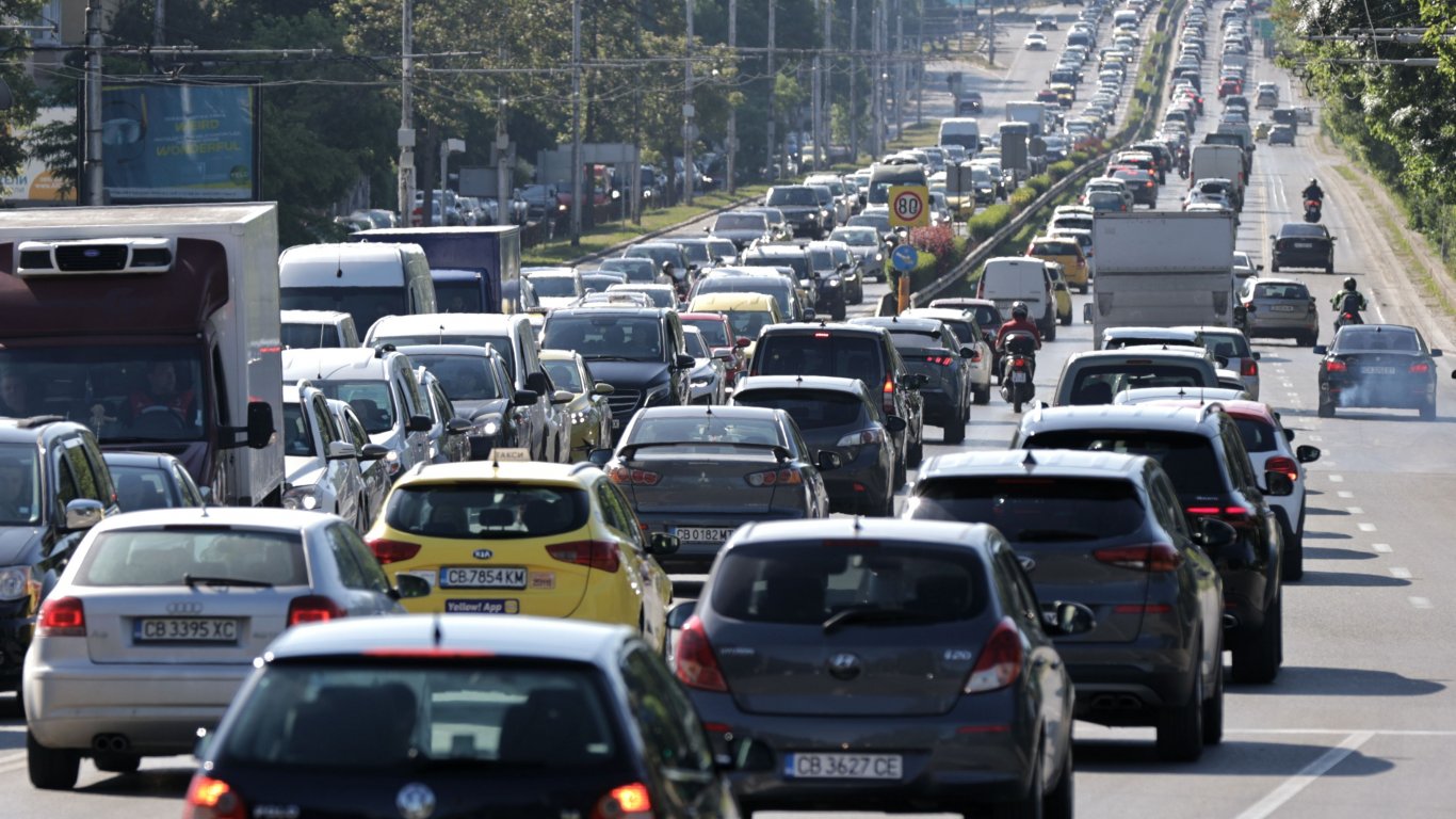 Ден 4 от стачката: Работят само метрото и 16 частни автобусни линии