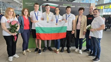 Един сребърен и три бронзови на Международната Менделеева олимпиада по