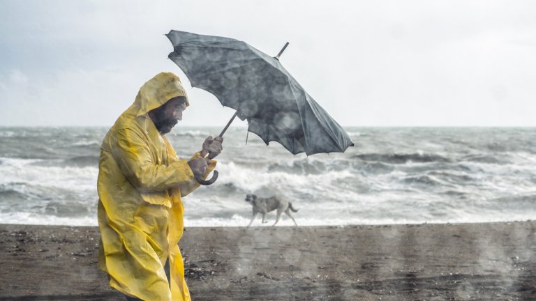 Меко, ветровито и променливо до четвъртък, застудяване с дъжд и сняг в края на седмицата