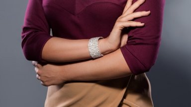 Сребърните гривни са сред най класическите и универсални аксесоари Независимо дали