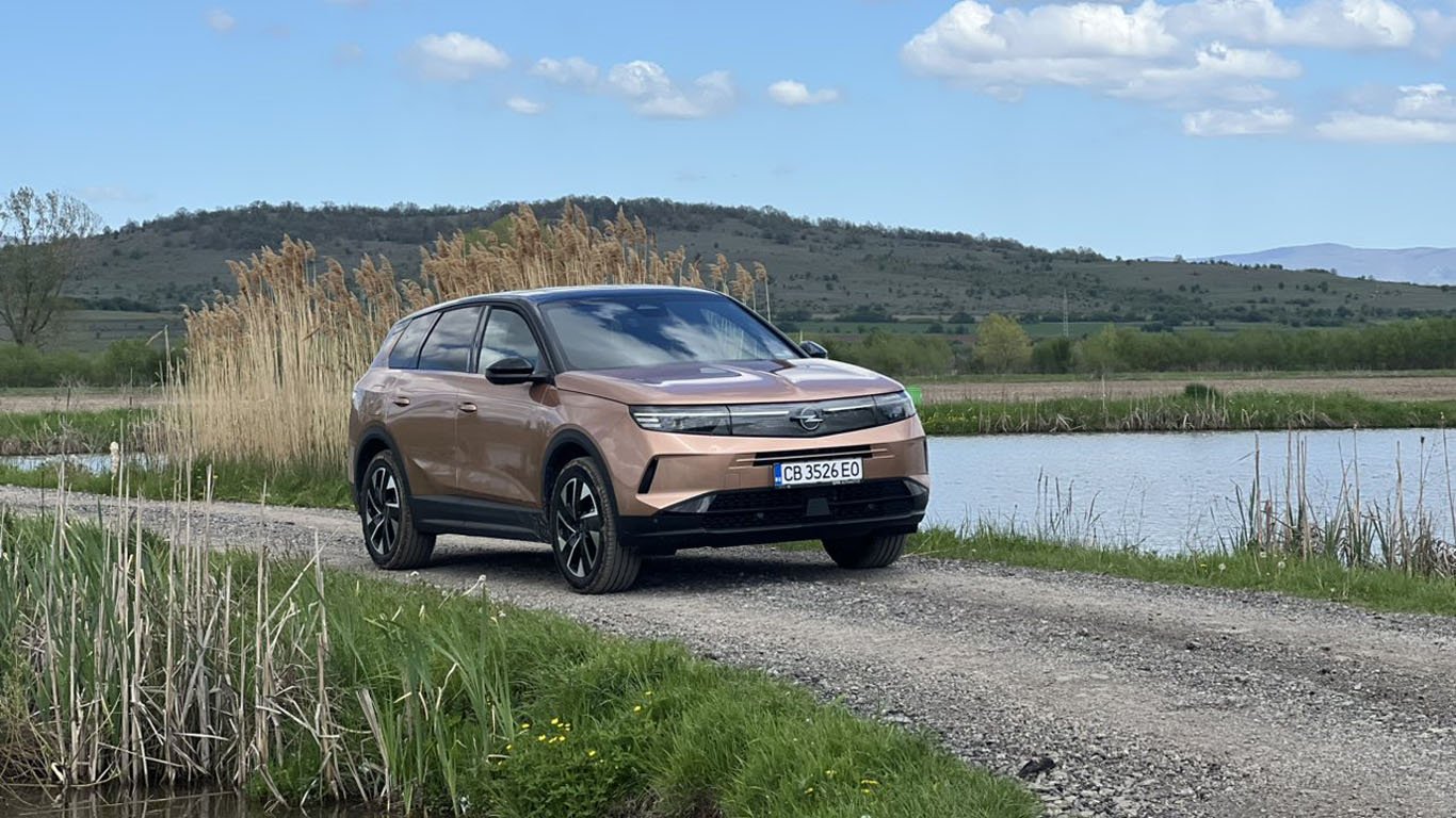 Opel Grandland Hybrid 