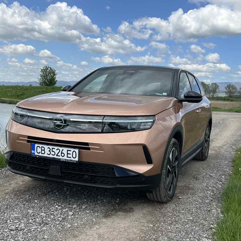 Новият Grandland предлага най-доброто от Opel (тест-драйв)