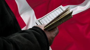 Двама мъже в Дания бяха осъдени за първи път по