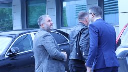 Преизбраха Слави Трифонов за лидер на ИТН с пълно единодушие (снимки) 