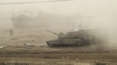 Израел започна нова военна операция "с голяма сила" в Газа