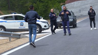 България е поставила остро пред Гърция въпроса за отварянето на