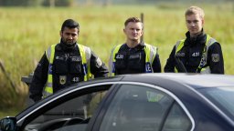 Полицаите в Германия претоварени, засилените проверки по границите може да спрат