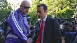 6-и ден блокада: Протестиращи чакаха кмета Терзиев, той ги покани да препотвърди позицията
