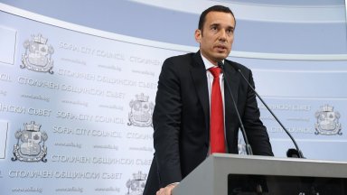 Кметът на София Васил Терзиев нарече циркова постановка решението на