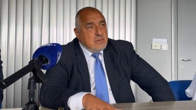 Борисов очаква пускане на градския транспорт в София още тази вечер