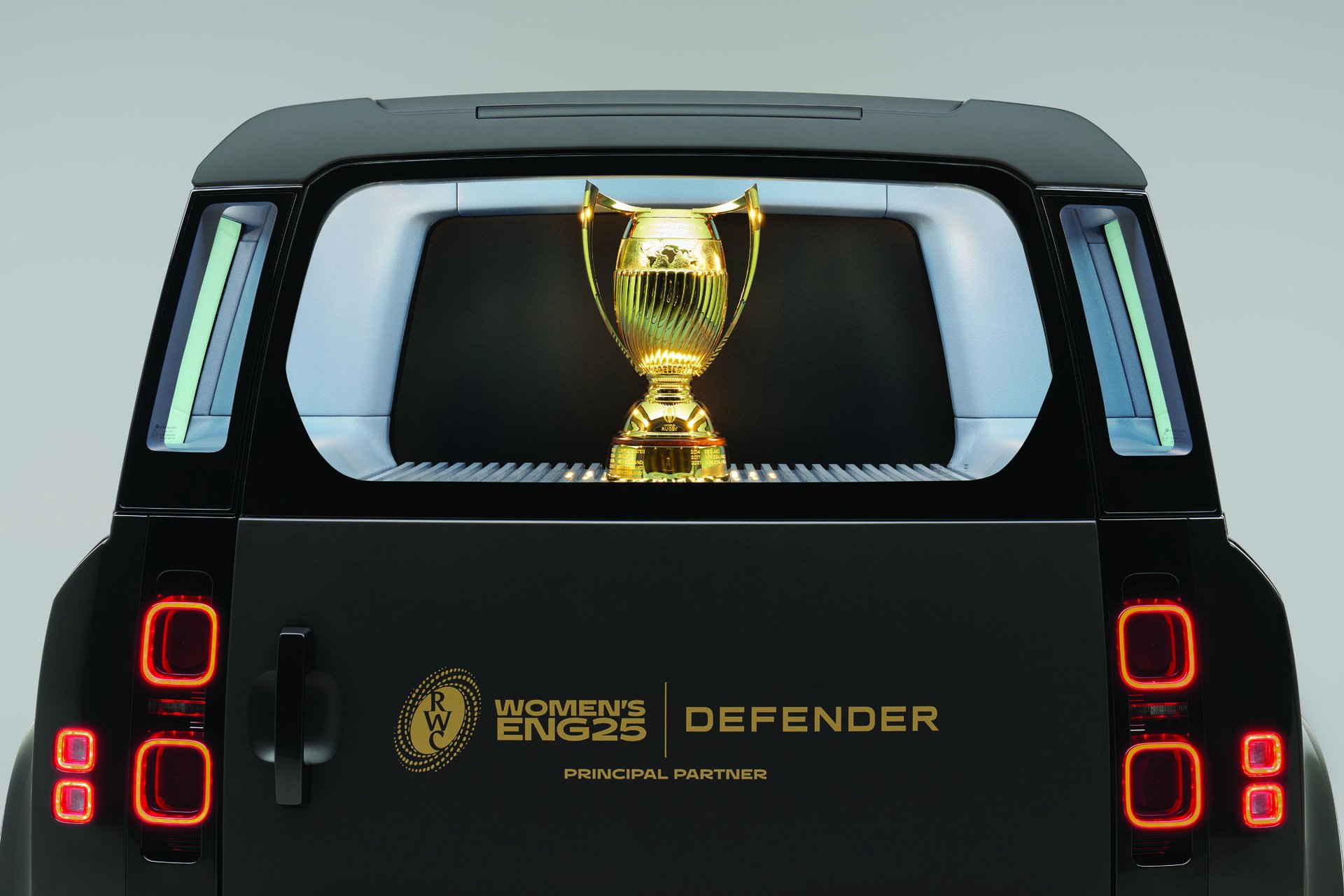 Land Rover Defender 110 