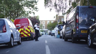 Британската полиция съобщи че е арестувала четвърти в рамките на