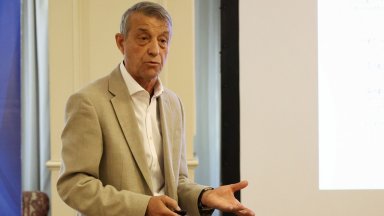 Действителната смъртност от в България не е от около 40