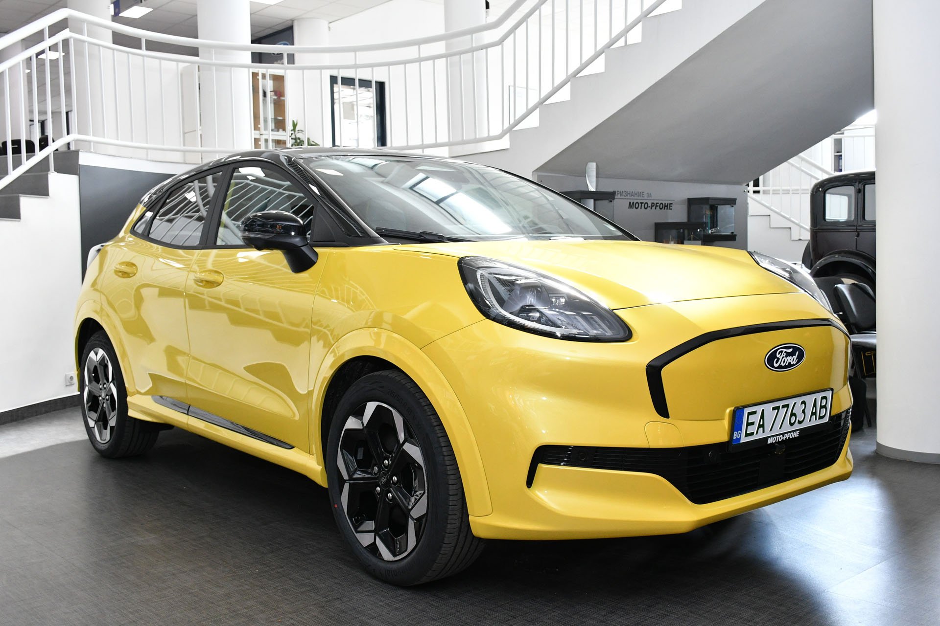 Премиерата на новия Ford Puma Gen-E се състоя в шоурума на "Мото-Пфое" в София