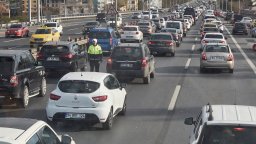 Затвор до 3 години за засичане на пътя предвижда нов законопроект в Турция