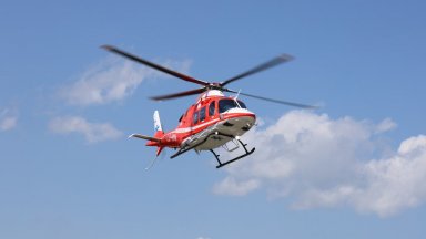 Медицински хеликоптер транспортира от Благоевград мъж с черепна травма