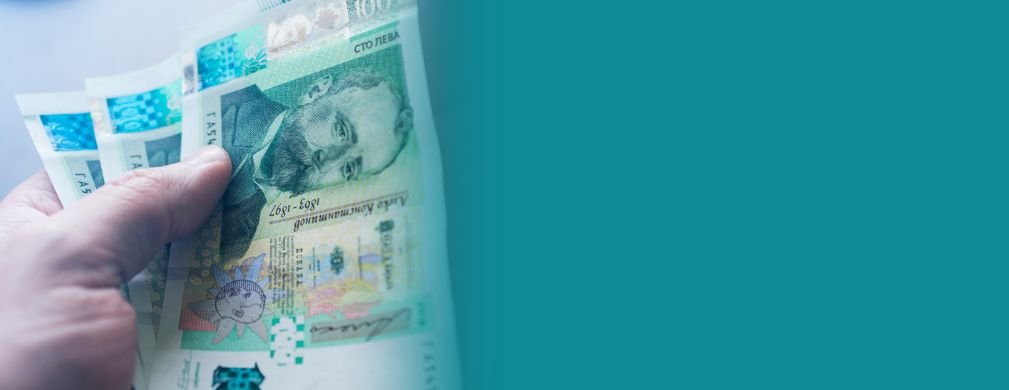 Взехте ли кредит, за да организирате абитуриентския бал на детето си?