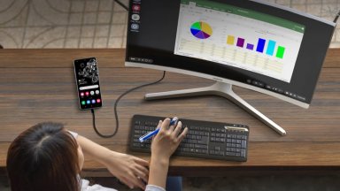 Google загатва за десктоп режим в Android