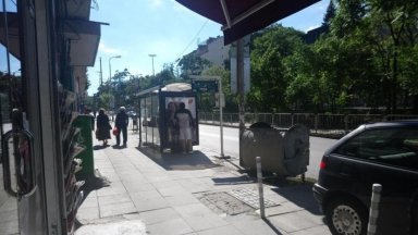 Момче е пребито до спирка в центъра на София от младежи в черно 