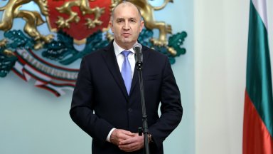 Радев поиска КС да обяви за нищожен отказа на Киселова НС да реши за референдума